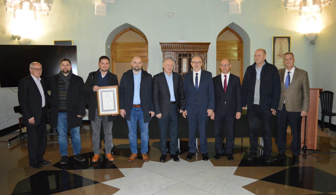 Nagrada “Mehmed Mejlija Guranija” posthumno dodijeljena prof. dr. Fikretu Karčiću
